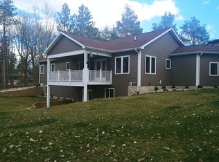 10576 Frost Rd, Portland, MI 48875