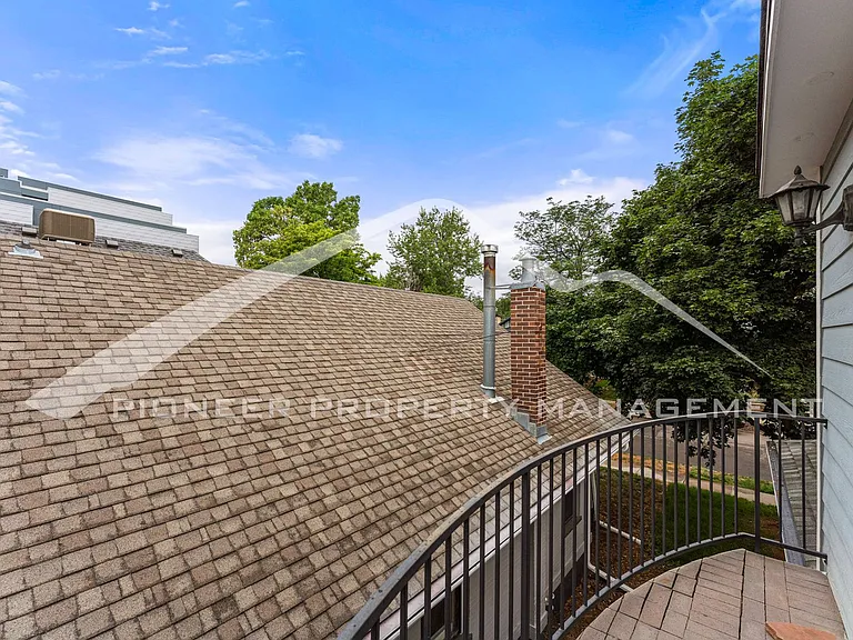 3256 Meade St — Photo 23