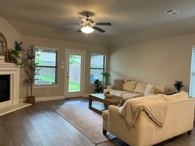 5929 Horsetail Dr — Photo 3