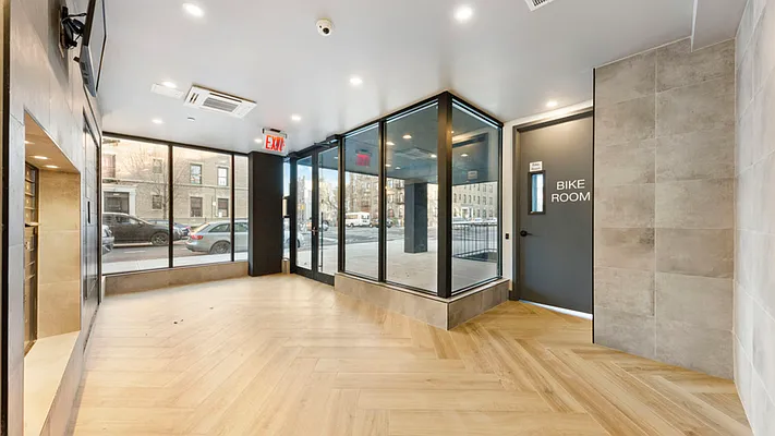 Rented by Nooklyn NYC LLC | media 48