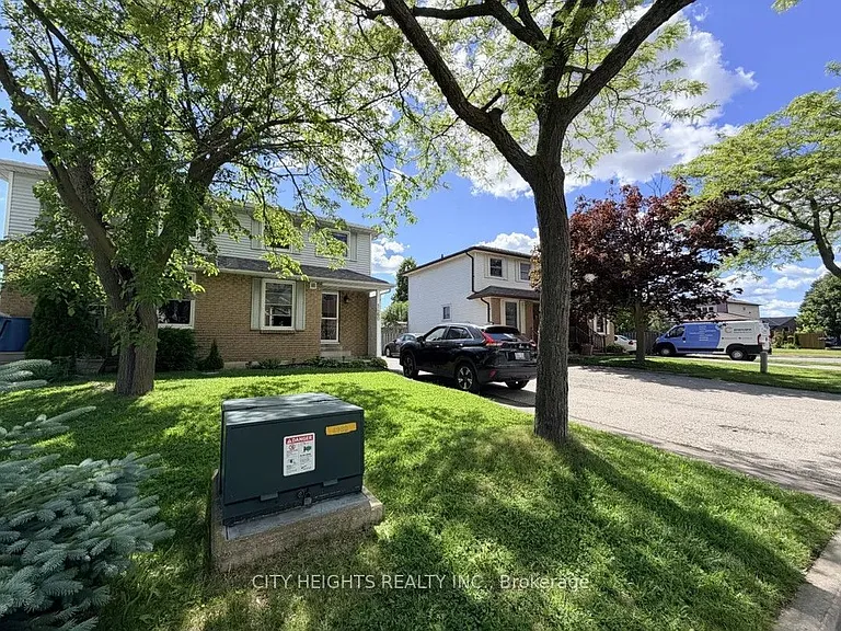1460 O'Hara Ct — Photo 2