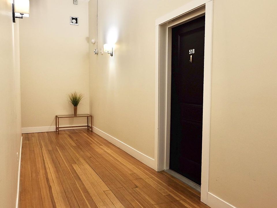 Unit door