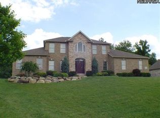 480 Amber Dr SE, Warren, OH 44484