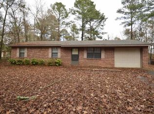297 N Lake Dr, Perry, GA 31069