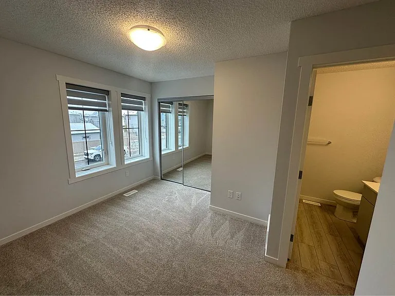 25 Secord Blvd NW — Photo 20