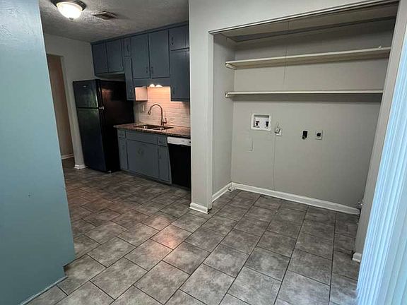5th image of 5428 Covent Way