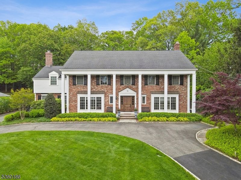 c*y様 house on the hill parent s/s Tee (g 11750 Teapot Ct, Spring Hill, FL 34609 | MLS #2253438 | Zillow