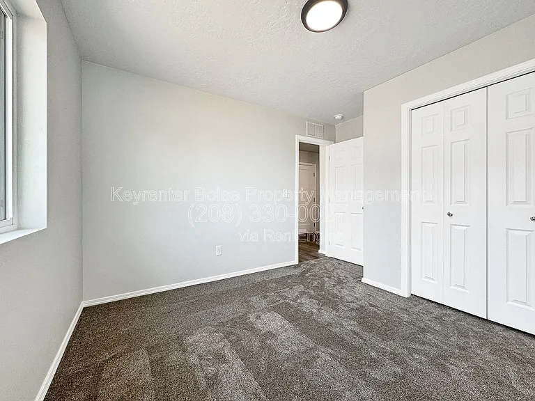 411 Gold Nugget Ave — Photo 12