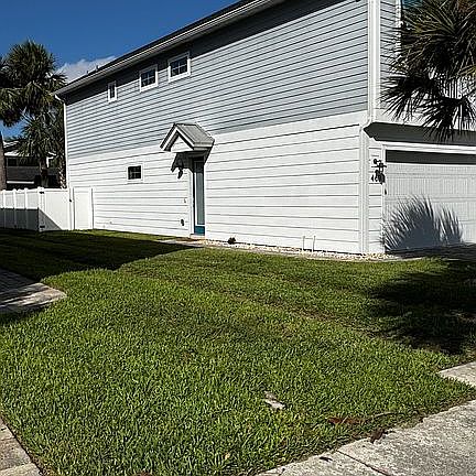 4th image of 460 5th St N