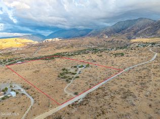 29210 Cruthers Creek Rd, Pearblossom, CA 93553