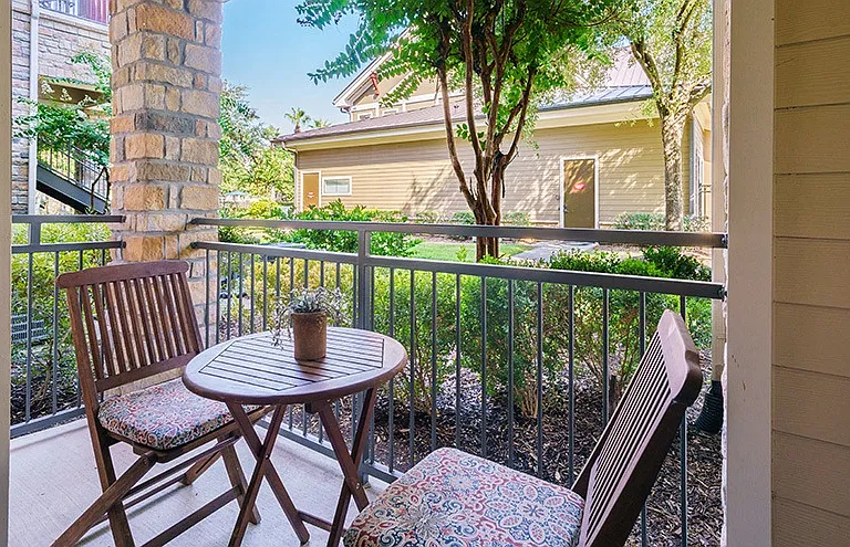 Northgate Oaks Apartments — Photo 24
