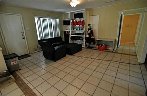 2nd image of 504 Woodson Dr