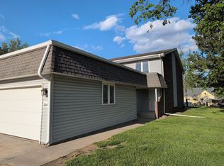 2210 Mirwyn Ct, Lincoln, NE 68505