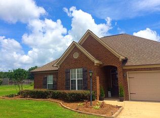 142 Breckenridge Dr, Oxford, MS 38655