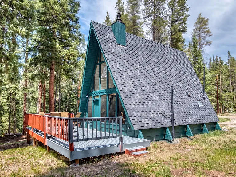 374 Wilderness Dr — Photo 18
