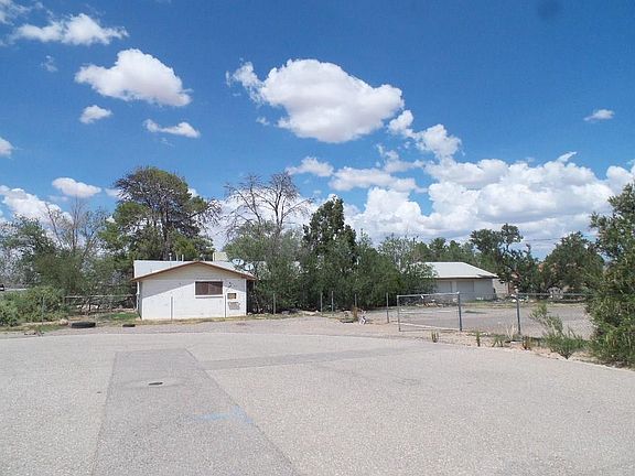 2nd image of 4011 Kelton Ct