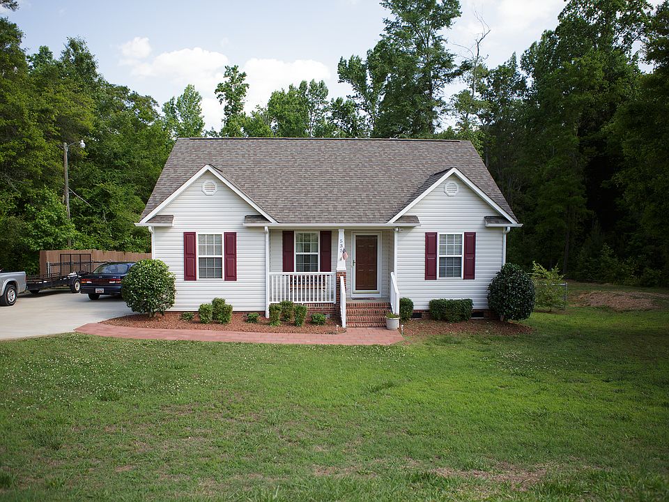 1st image of 535 Whispering Pines Dr