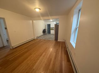 30 Ashburton Ave #3, Yonkers, NY