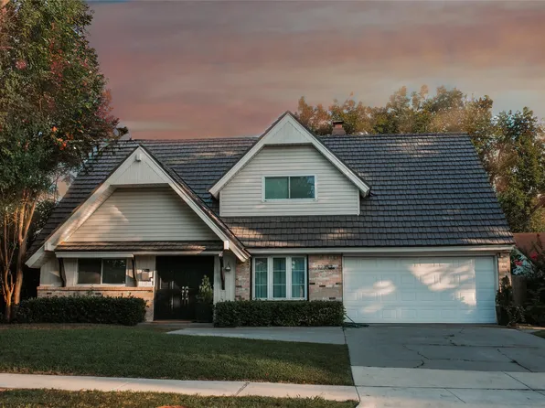 12352 High Meadow Dr, Dallas, TX 75234