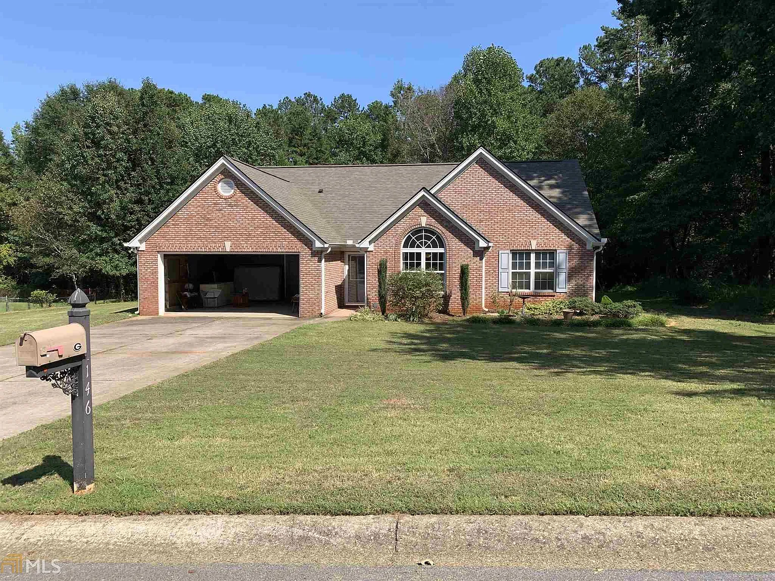 146 Jacob Dr photo 1