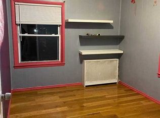 10928 176th St, Jamaica, NY 11433