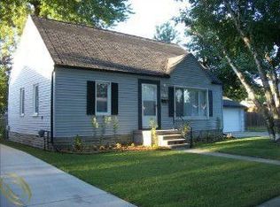 21731 Kramer St, Saint Clair Shores, MI