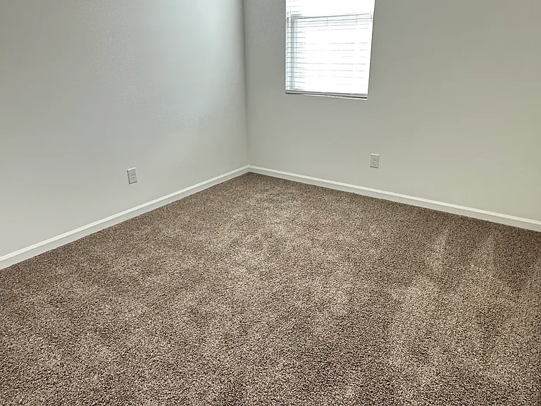 8033 Derick Ave — Photo 13