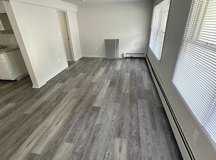 3807 University Ave #9, Des Moines, IA 50311