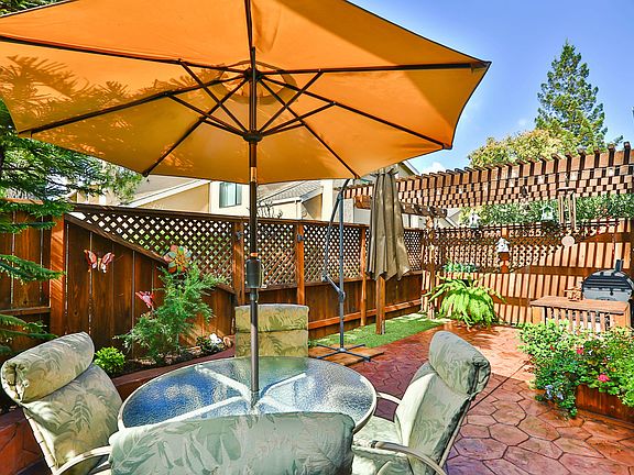 4th image of 6677 Copperwood Cir