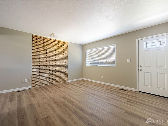 4th image of 1530 S Alex Rd
