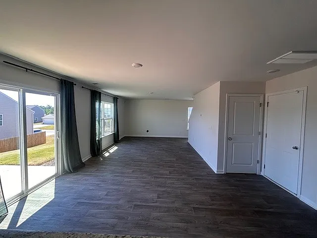 109 W Farm Loop — Photo 21