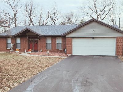504 Alsmeyer Dr, O'Fallon, MO, 63366