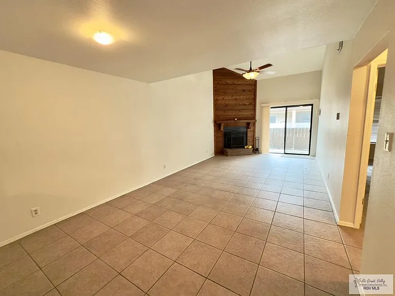 95 Poinciana Dr #232 — Photo 2