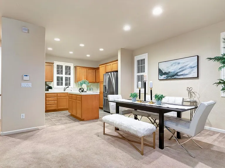 281 Candela Cir — Photo 3