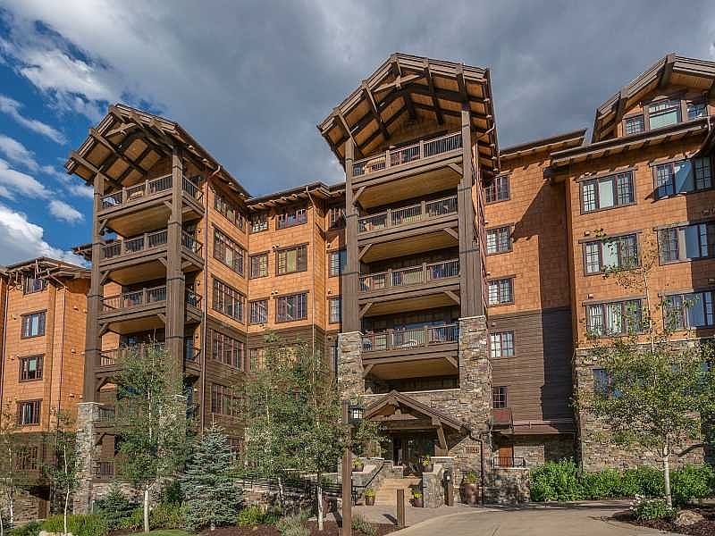 1st image of 8894 Empire Club Dr #506