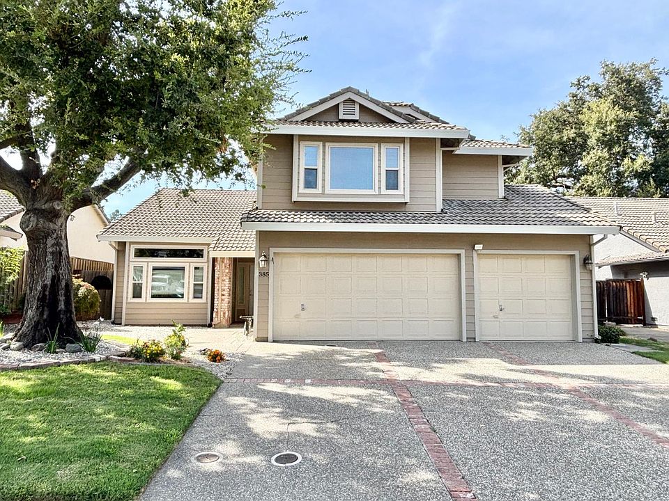 1st image of 385 Hatteras Way