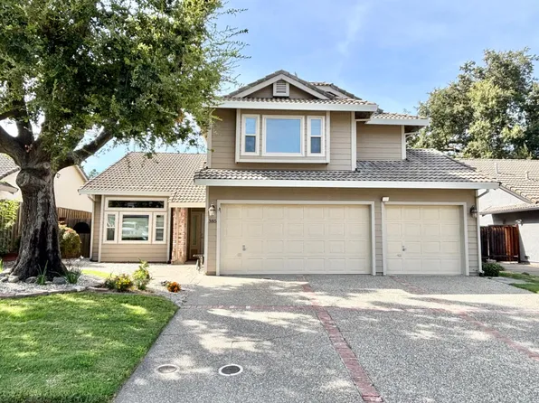 385 Hatteras Way, Sacramento, CA 95831