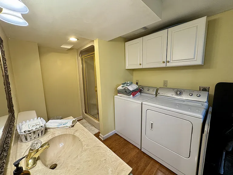 891 Leona Dr — Photo 20