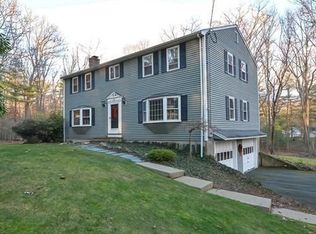 60 Carl Rd, Walpole, MA 02081