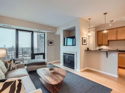 500 E Grant St APT 1205, Minneapolis, MN, 55404