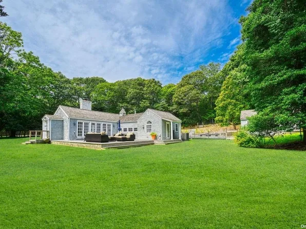 76 Springy Banks Road, East Hampton, NY 11937
