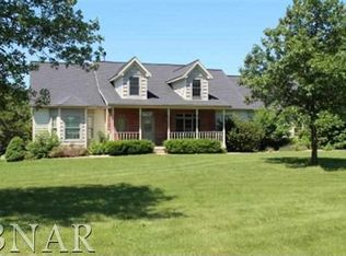 16094 Plum Rd, Dewitt, IL 61735