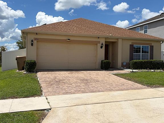 2nd image of 272 SPARROW HAWK DRIVE
