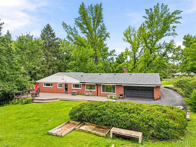23 Beaver Dr — Photo 33