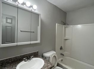 911 SE 187th Ave #106, Portland, OR 97233