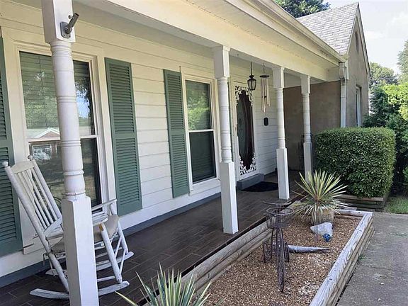 2nd image of 8591 Cedar Cir S
