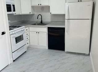 1420 Hawthorne Pl APT 2, Richmond Heights, MO 63117