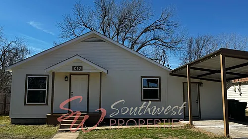 210 Reta St Photo 1