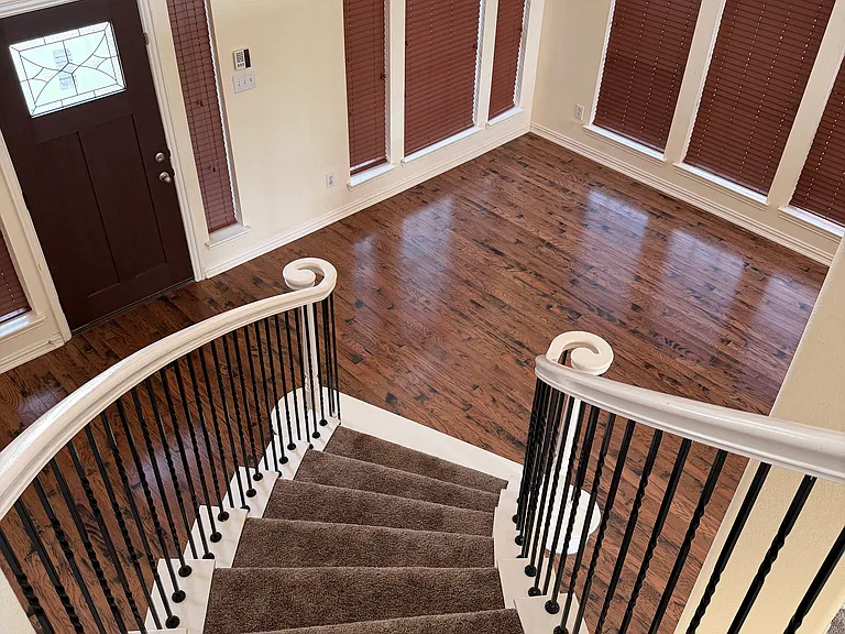 4320 Harpers Ferry Dr — Photo 2