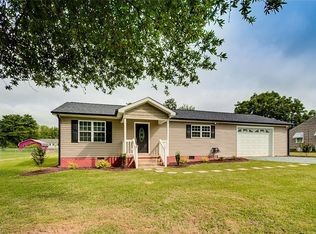 4253 Brown Loop, Randleman, NC 27317